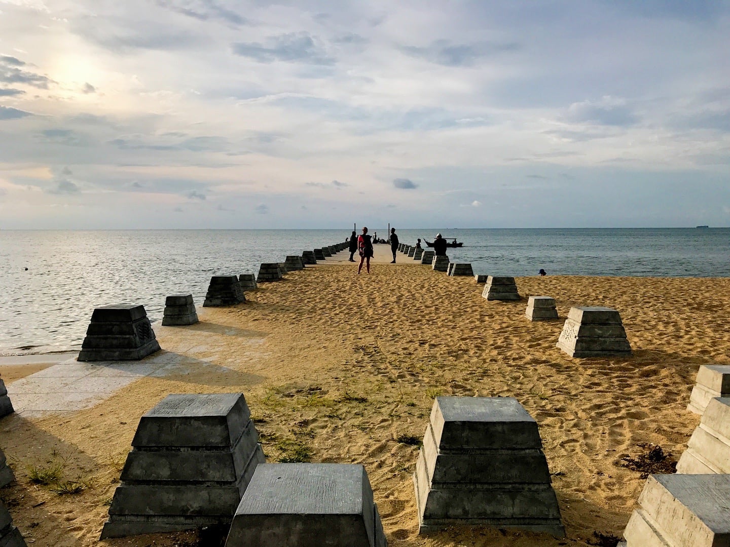 Batu Ferringhi Beach Penang: What To Expect From Your Visit