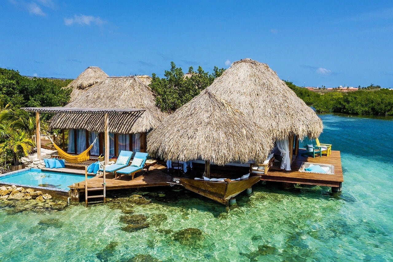 8 Bucket List Overwater Bungalows in the Caribbean [2021]