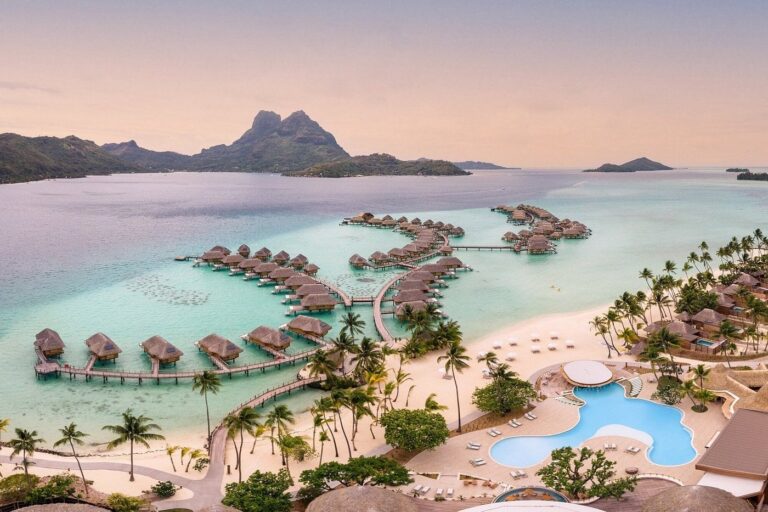 The Best Bora Bora Overwater Bungalows for Your Bucket List