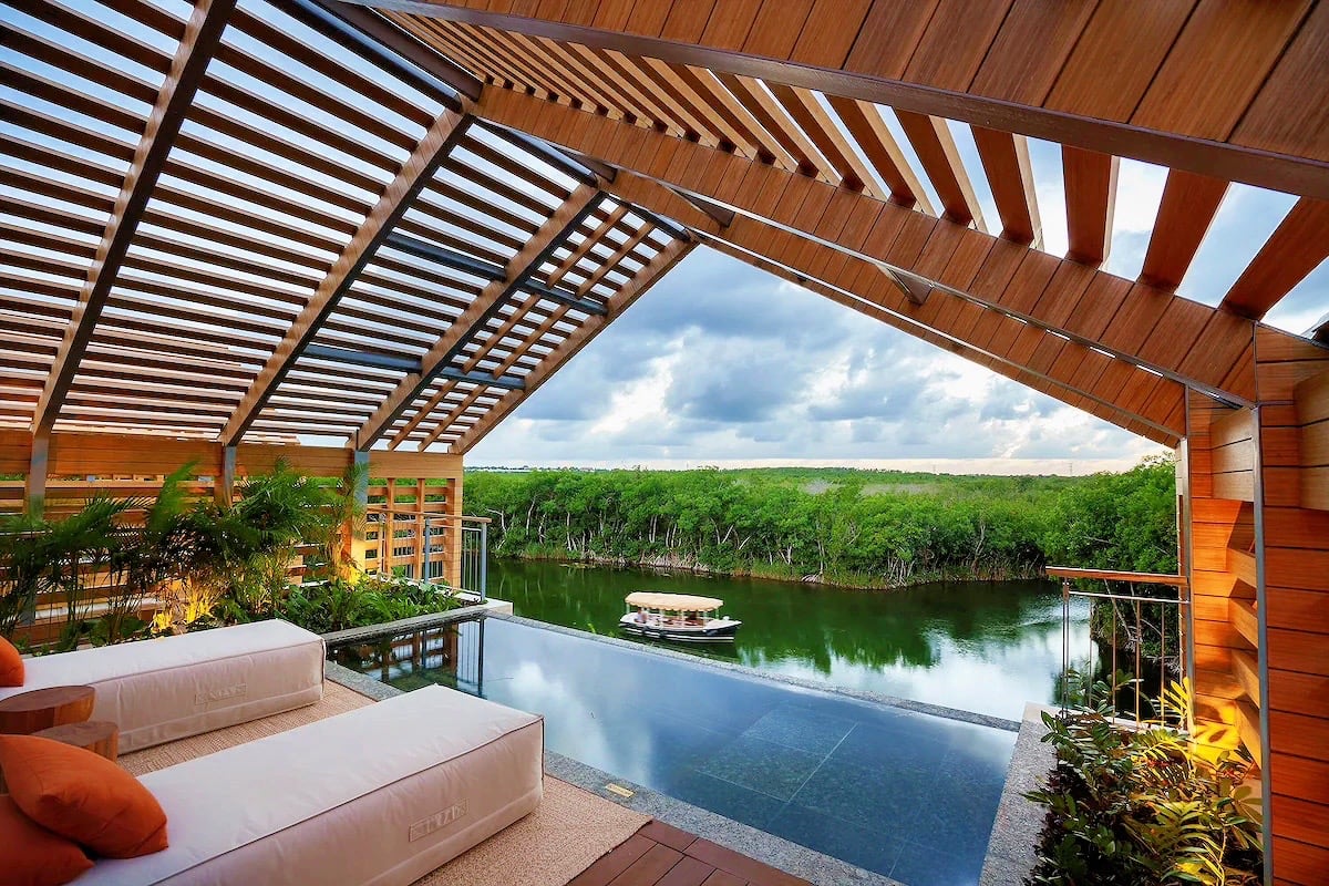 overwater bungalows in Mexico