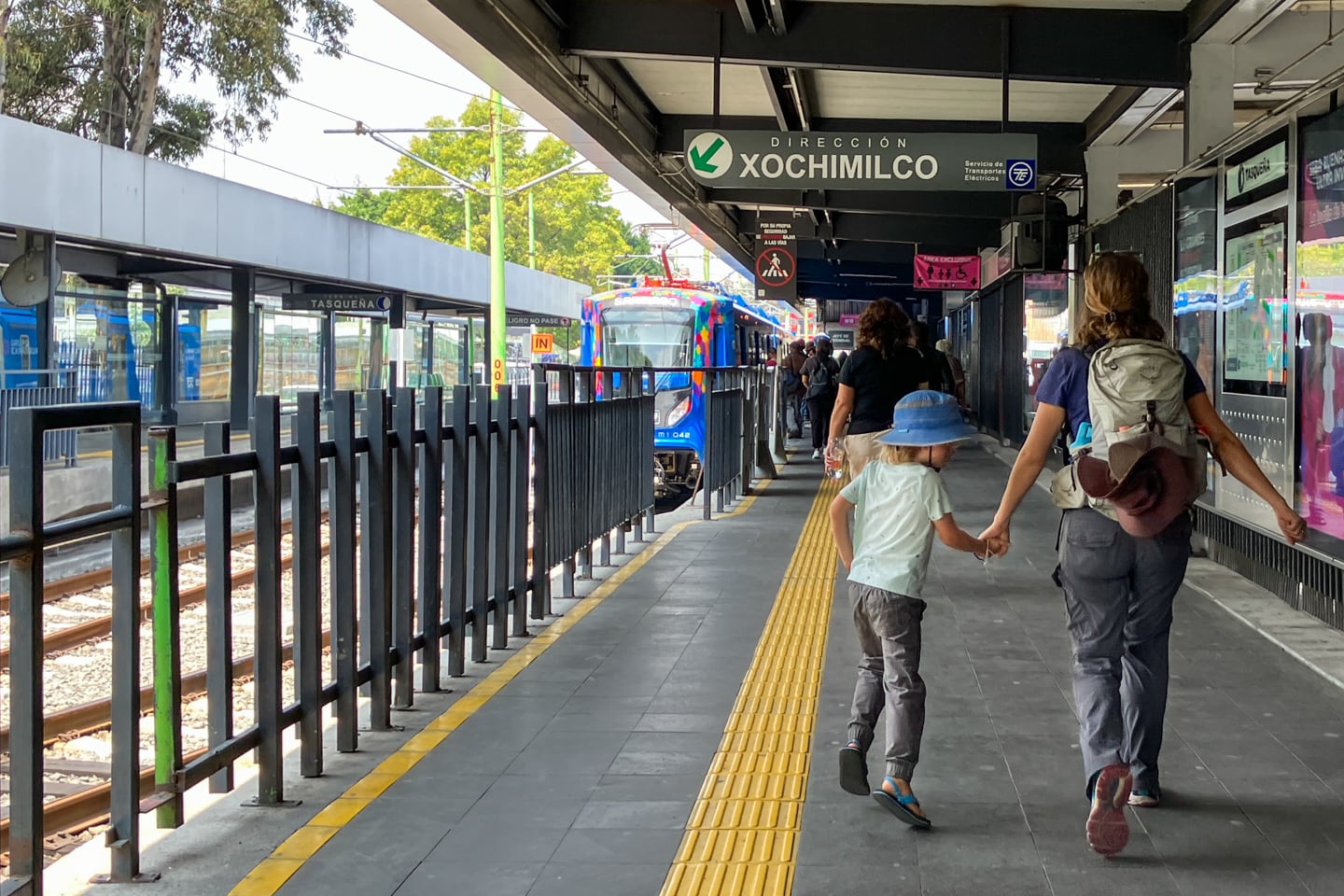 CDMX light rail to Xochimilco